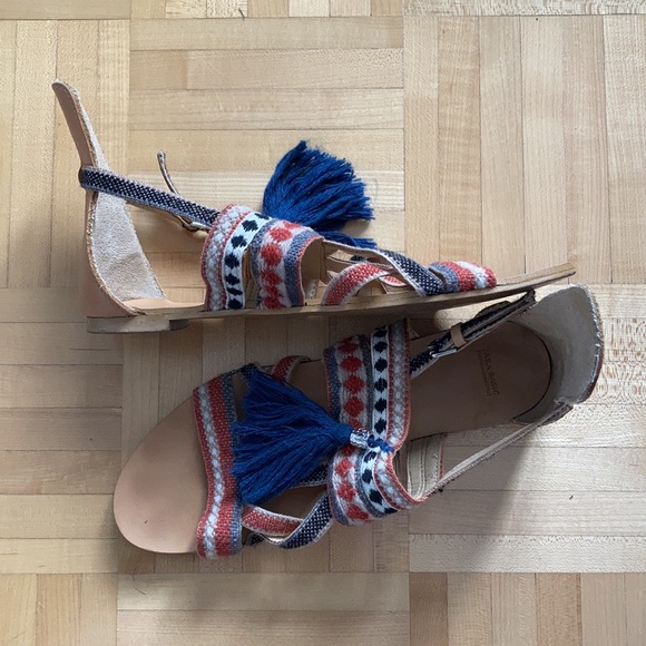 Zara tan/brown leather strappy blue tassel flat sandals, women’s EUR 37 / US 6.5 - Picture 7 of 13